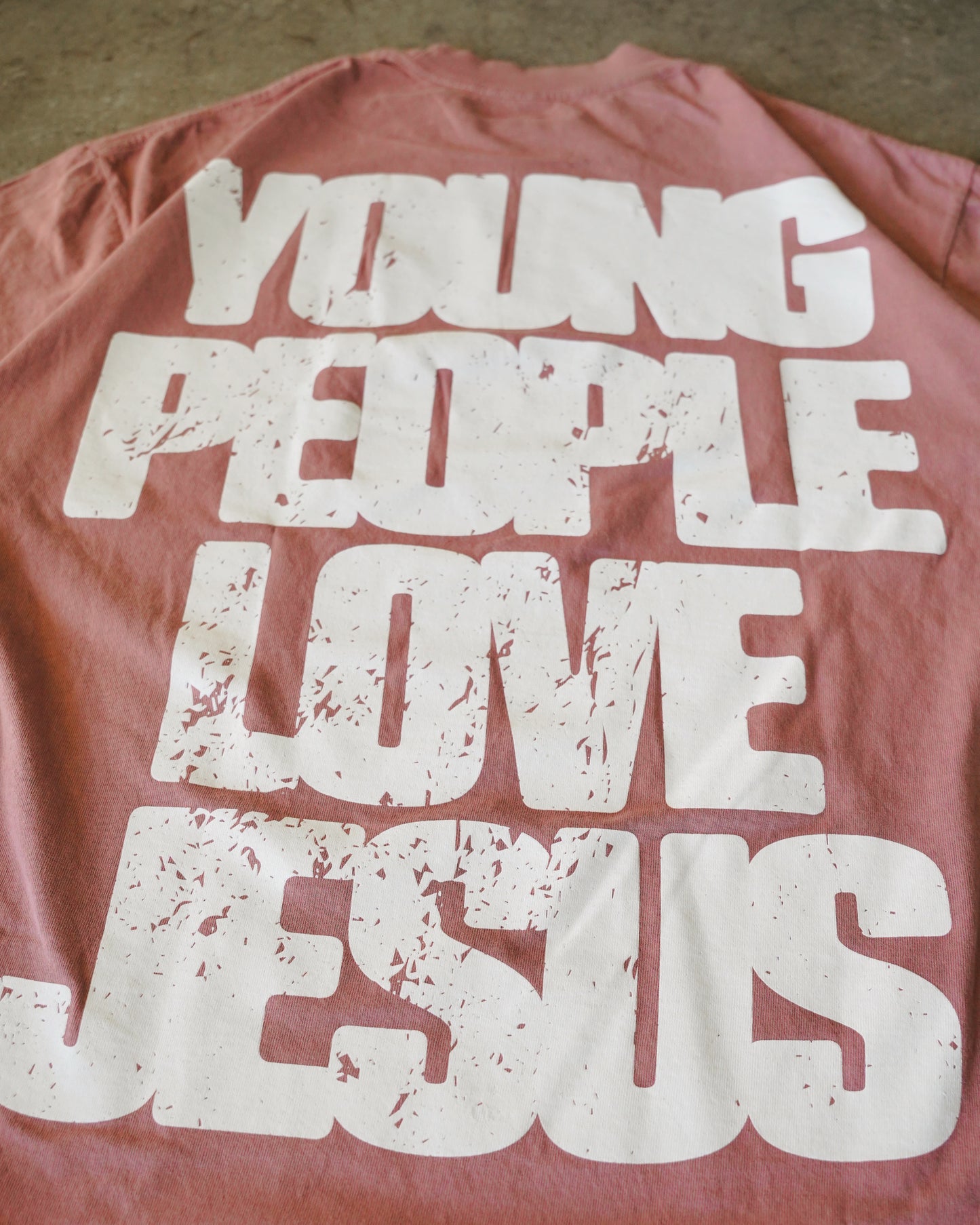 Mauve "YOUNG PEOPLE LOVE JESUS" Heavyweight T-Shirt