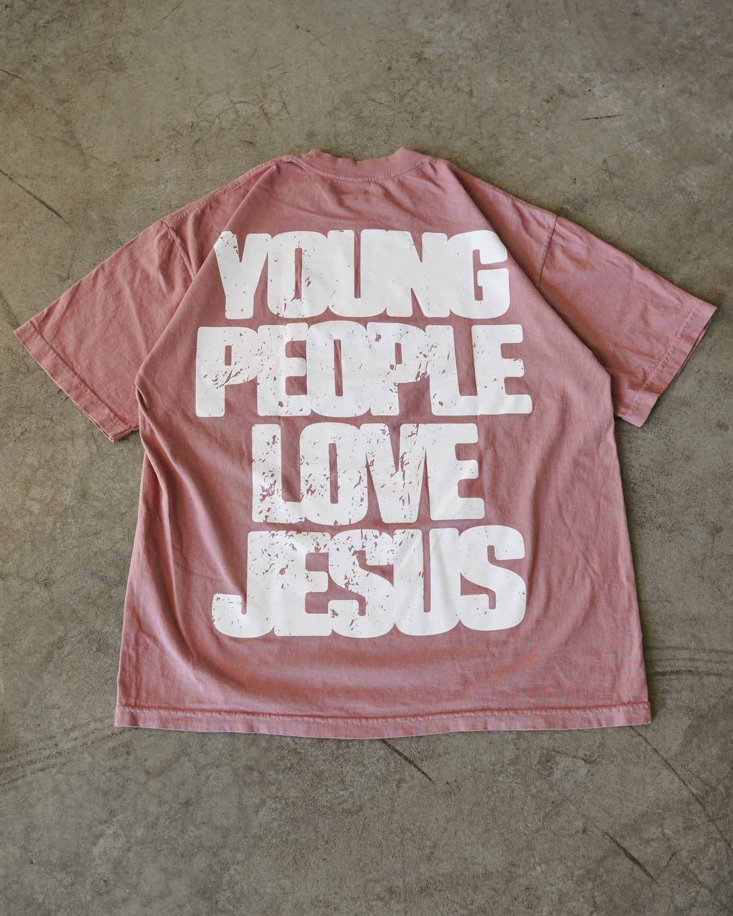 Mauve "YOUNG PEOPLE LOVE JESUS" Heavyweight T-Shirt